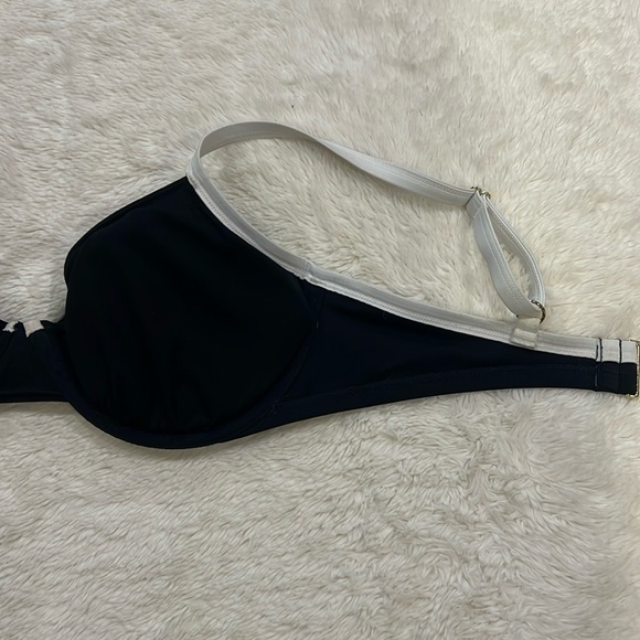 Shade & Shore Black and White Women's Swim Top 38D UnderWire - Picture 6 of 7